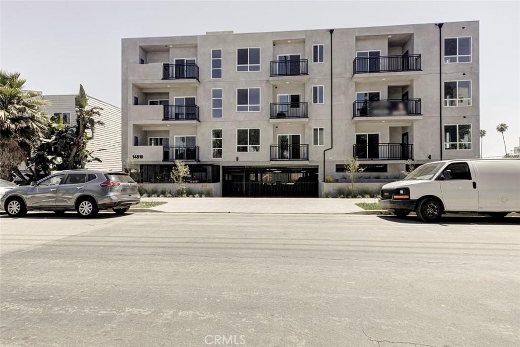 14810 Delano ST #406 Van Nuys CA 91411 | MLS #GD26106922 45 MLS #GD26106922 image #0