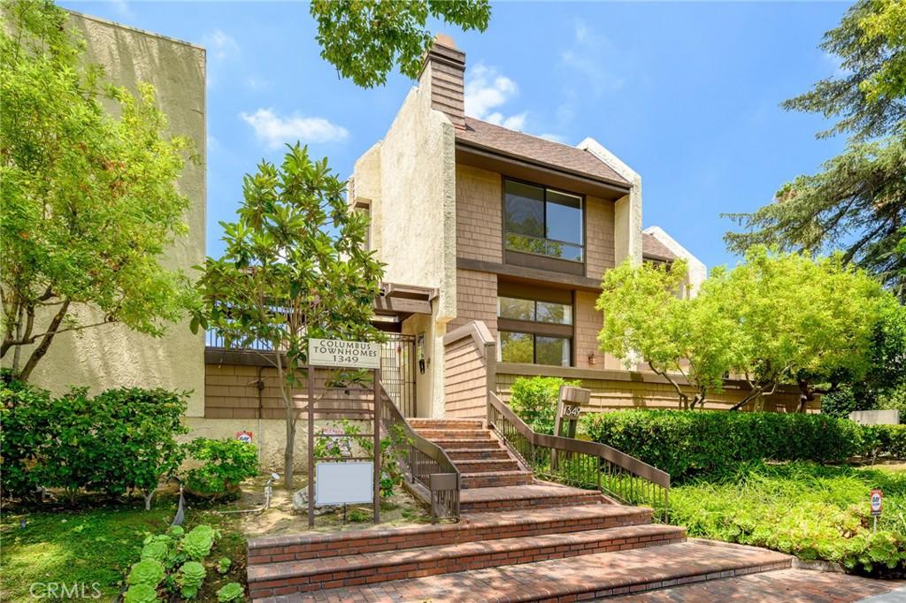 1349 N Columbus #21 Glendale CA 91202 | MLS #GD26145650 41 MLS #GD26145650 image #0
