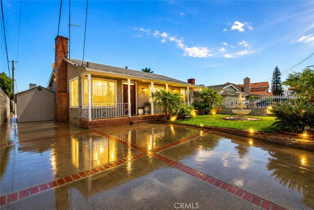 11943 Strathern ST North Hollywood CA 91605 | MLS #GD26154603 45 MLS #GD26154603 image #0