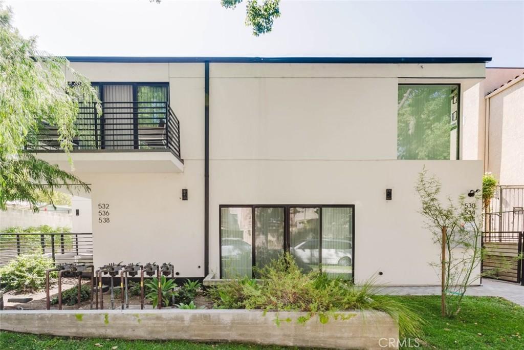 536 E San Jose AV Burbank CA 91501 | MLS #GD26169927 45 MLS #GD26169927 image #0