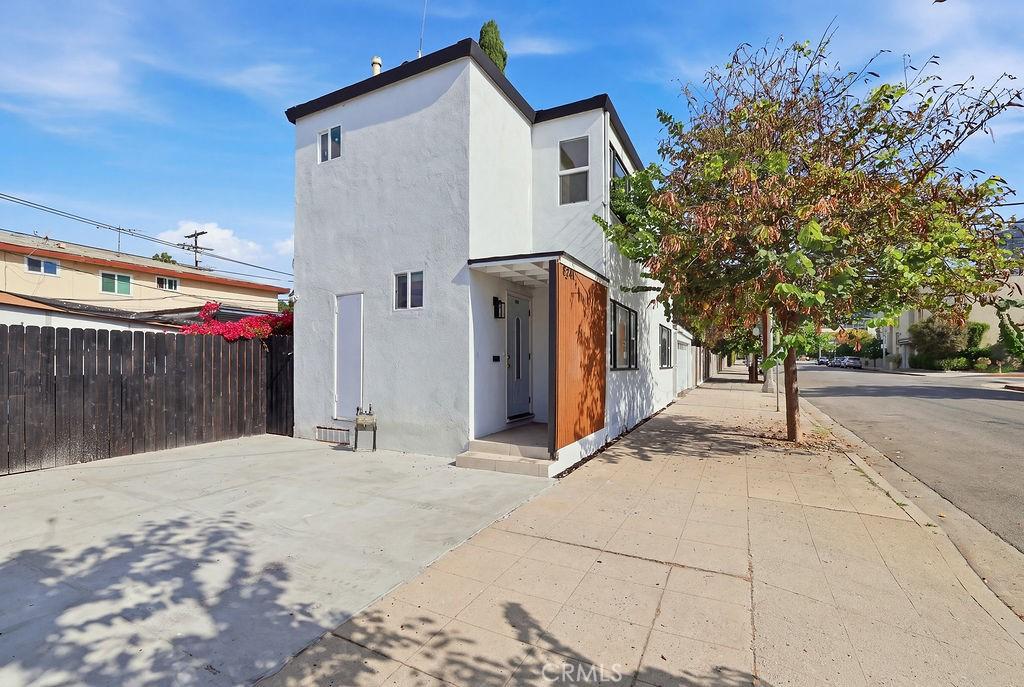 MLS #GD26178327 image #0