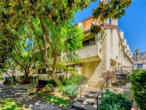 543 W Stocker Street #14 Glendale CA 91202 | MLS #GD26196602 45 MLS #GD26196602 image #0