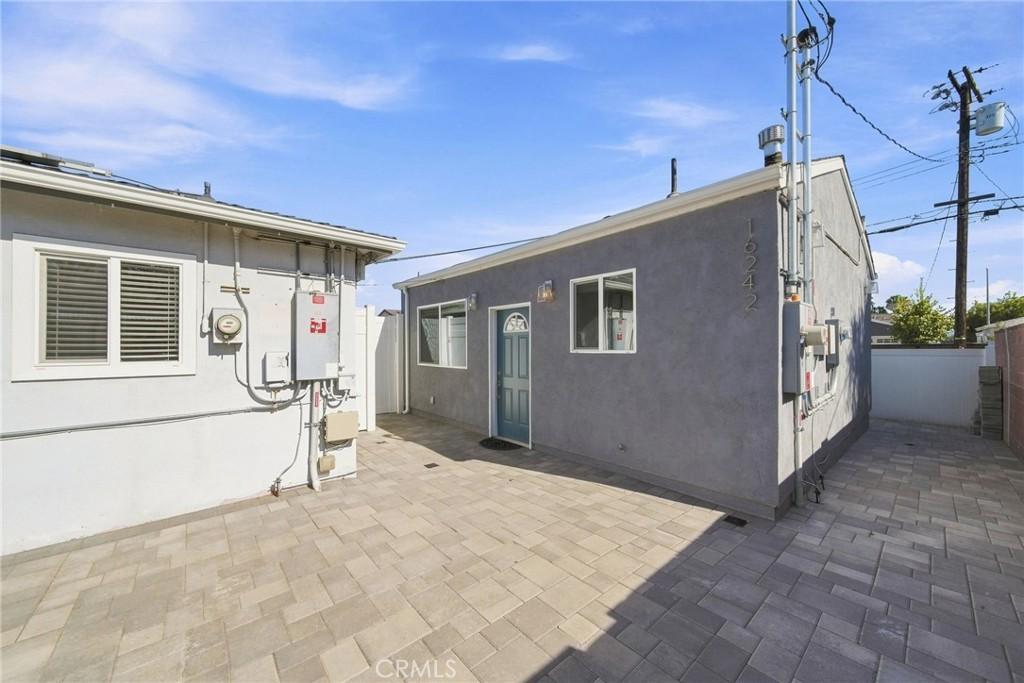 16242 Londelius North Hills CA 91343 | MLS #GD26197075 45 MLS #GD26197075 image #0