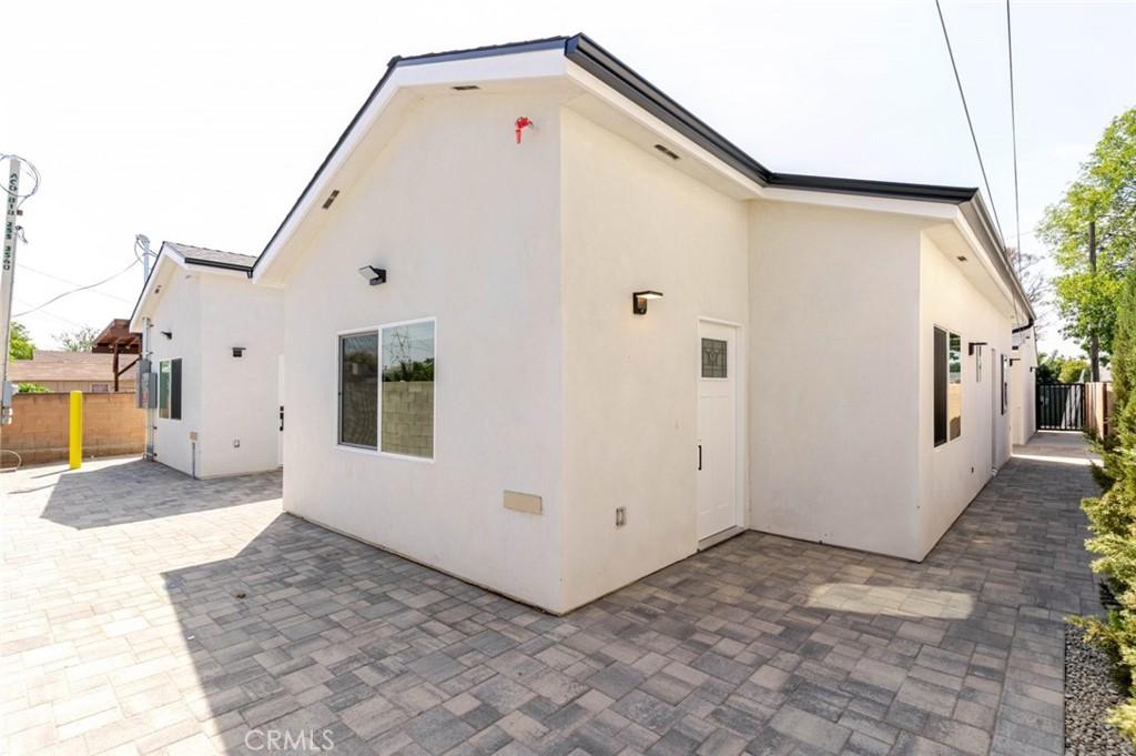 11939 Burton North Hollywood CA 91605 | MLS #GD26198541 41 MLS #GD26198541 image #0