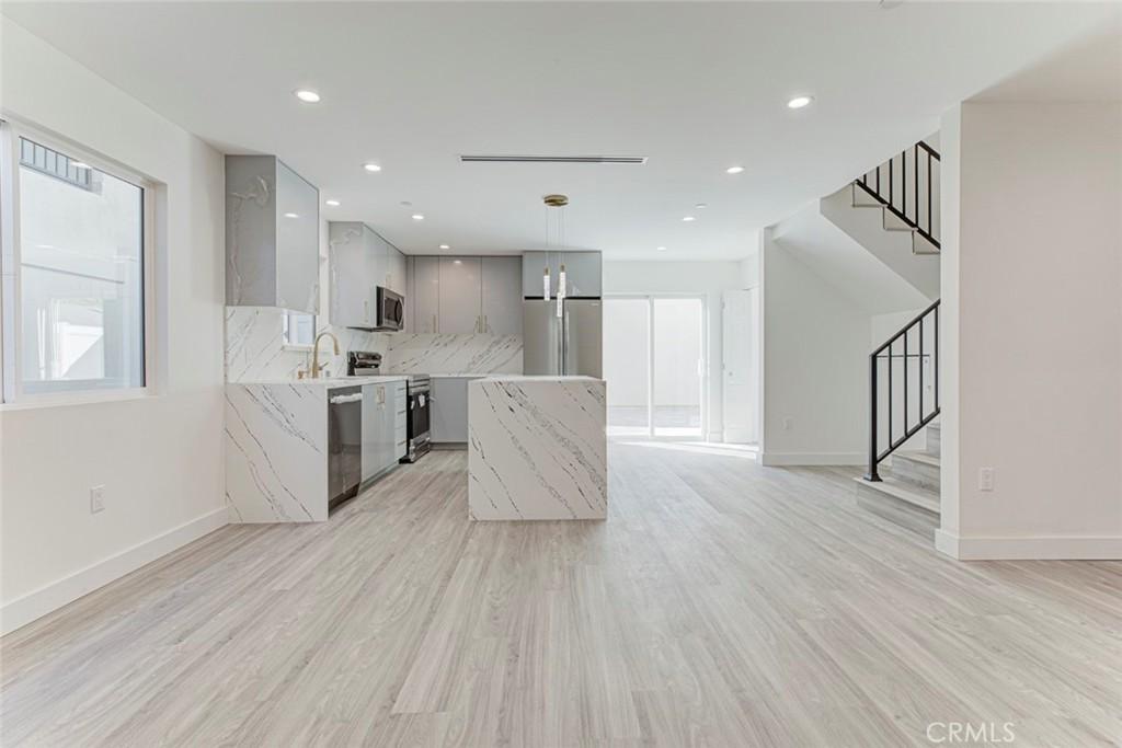 MLS #GD26219759 image #0