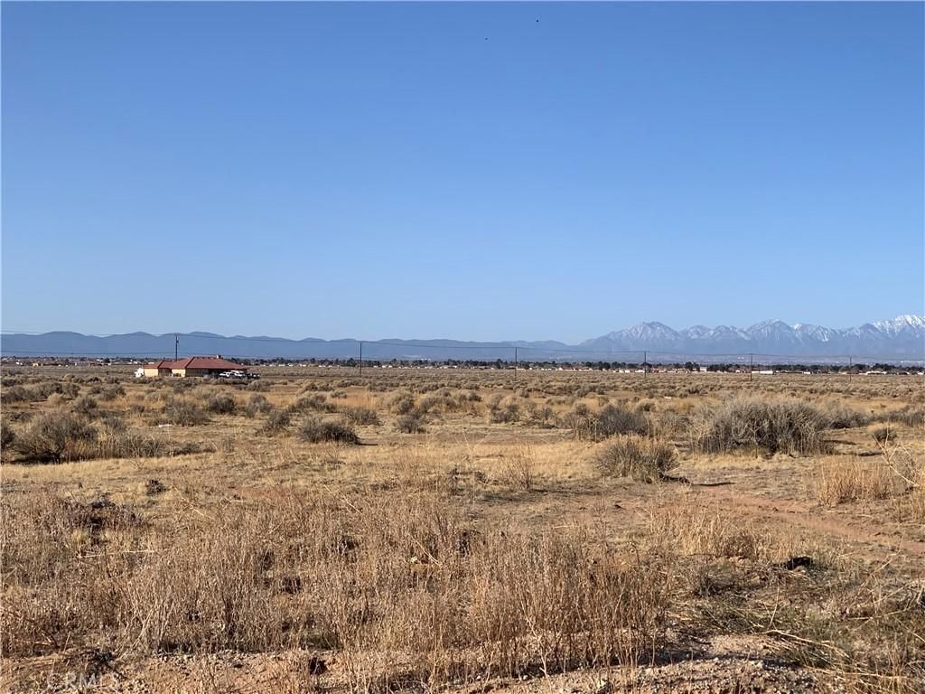 Hwy 18 Apple Valley CA 92308 | MLS #HD25088215 71 MLS #HD25088215 image #0
