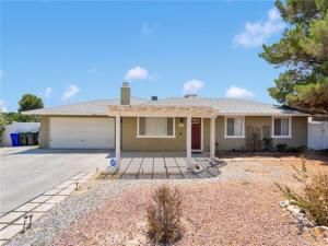 MLS #HD25182336 image #0