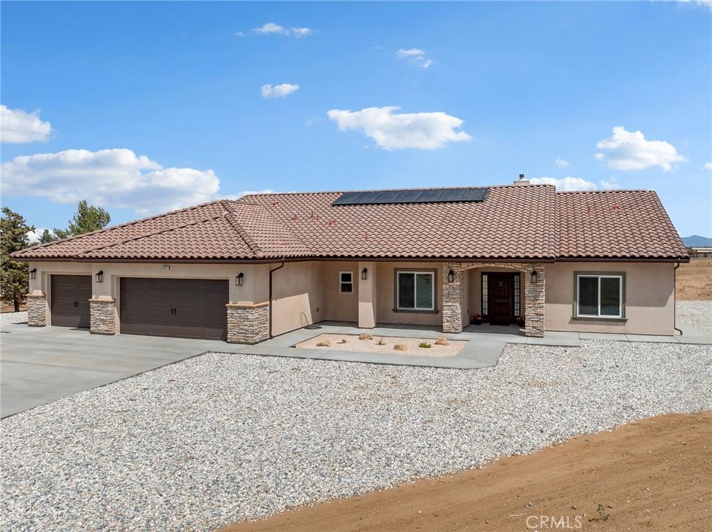 MLS #HD25191913 image #0