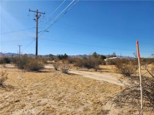 LOT Sunfair Road Joshua Tree CA 92252 | MLS #HD25223564 45 MLS #HD25223564 image #0