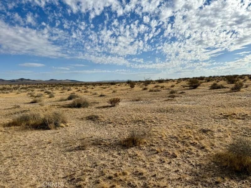 MLS #HD25230540 image #0