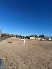 Ottawa Road Apple Valley CA 92308 | MLS #HD25271303 37 MLS #HD25271303 image #0