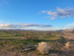Pahute Road Apple Valley CA 92307 | MLS #HD26005960 41 MLS #HD26005960 image #0