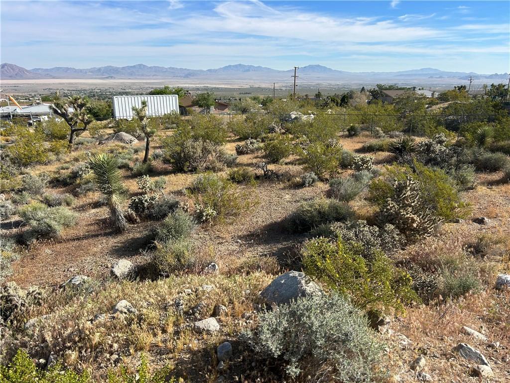 32410 Sapphire Lucerne Valley CA 92356 | MLS #HD26065455 45 MLS #HD26065455 image #0
