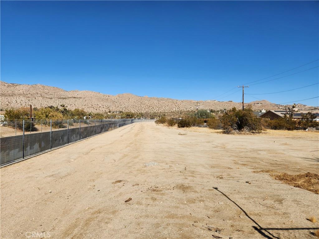 Cassia DR Yucca Valley CA 92284 | MLS #HD26068431 79 MLS #HD26068431 image #0