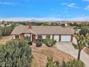 MLS #HD26069160 image #0