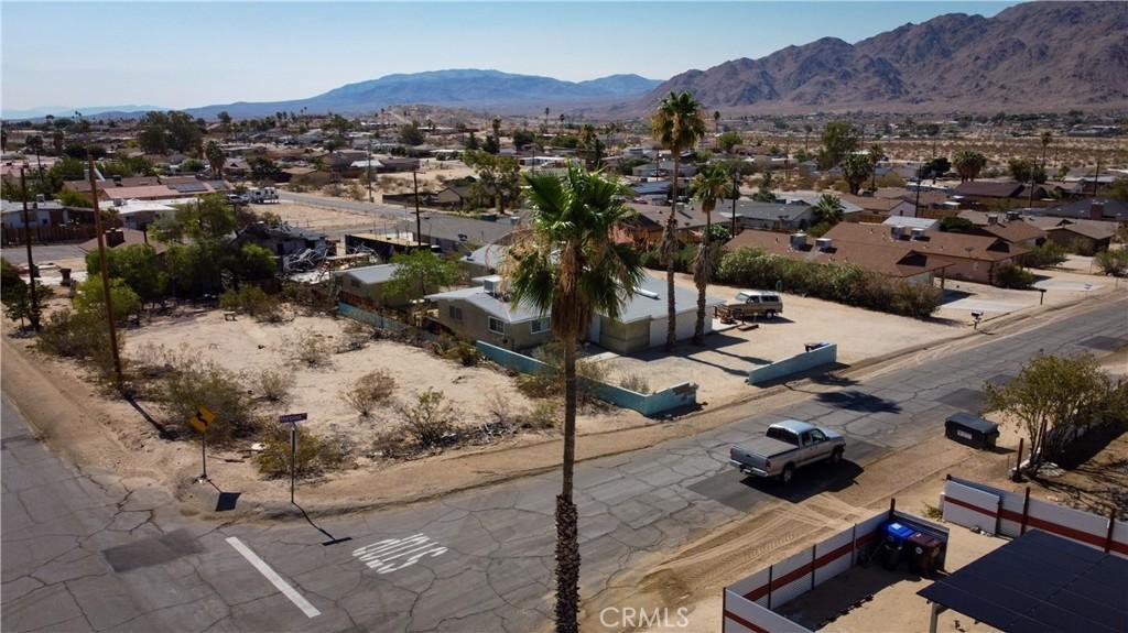 703 Sunnyslope DR 29 Palms CA 92277 | MLS #HD26119032 41 MLS #HD26119032 image #0