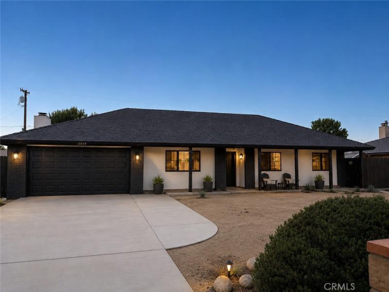 MLS #HD26126893 image #0
