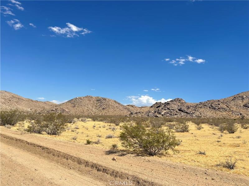 30455 Holmes Rd Lucerne Valley CA 92356 | MLS #HD26139901 29 MLS #HD26139901 image #0