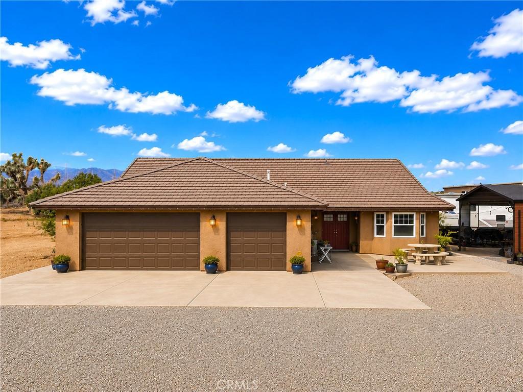 MLS #HD26152194 image #0