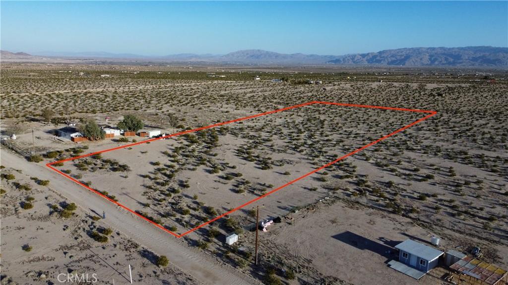 758 Papoose TR 29 Palms CA 92277 | MLS #HD26168516 45 MLS #HD26168516 image #0