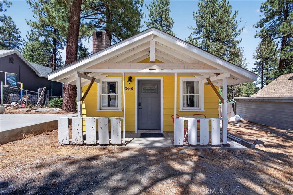 1858 Thrush Wrightwood CA 92397 | MLS #HD26186539 45 MLS #HD26186539 image #0