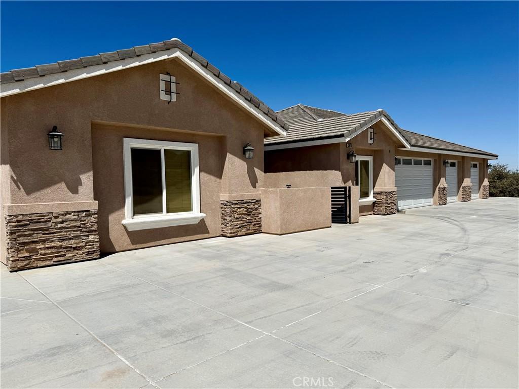 MLS #HD26189045 image #0