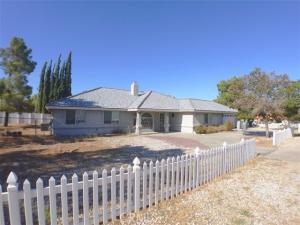 18296 Fairburn Hesperia CA 92345 | MLS #HD26191643 45 MLS #HD26191643 image #0