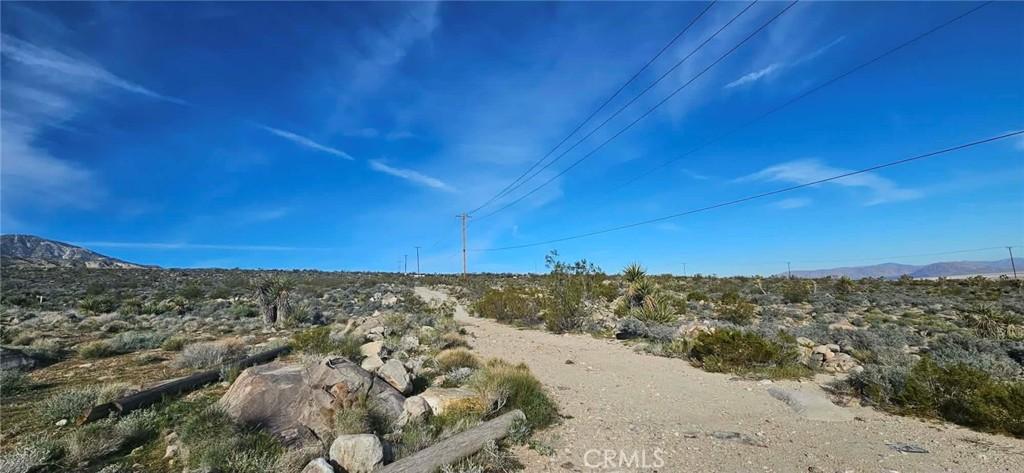 800 Meehleis Lucerne Valley CA 92356 | MLS #HD26192575 17 MLS #HD26192575 image #0