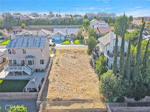13255 Autumn Leaves Victorville CA 92395 | MLS #HD26195132 45 MLS #HD26195132 image #0