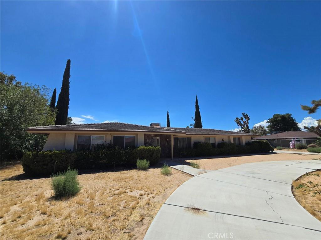 20239 Osseo Apple Valley CA 92308 | MLS #HD26197452 45 MLS #HD26197452 image #0