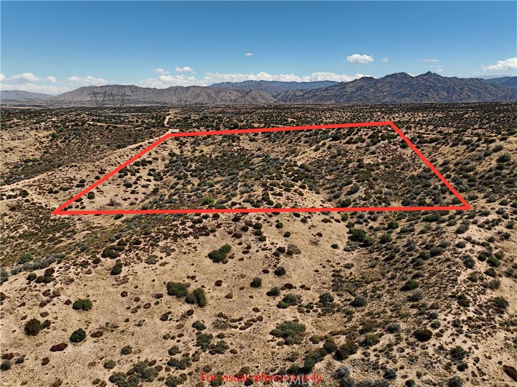 740 Summit Valley (NEAR) RD Hesperia CA 92345 | MLS #HD26119054 75 MLS #HD26119054 image #0