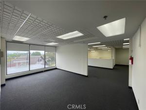 MLS #IG25100441 image #0