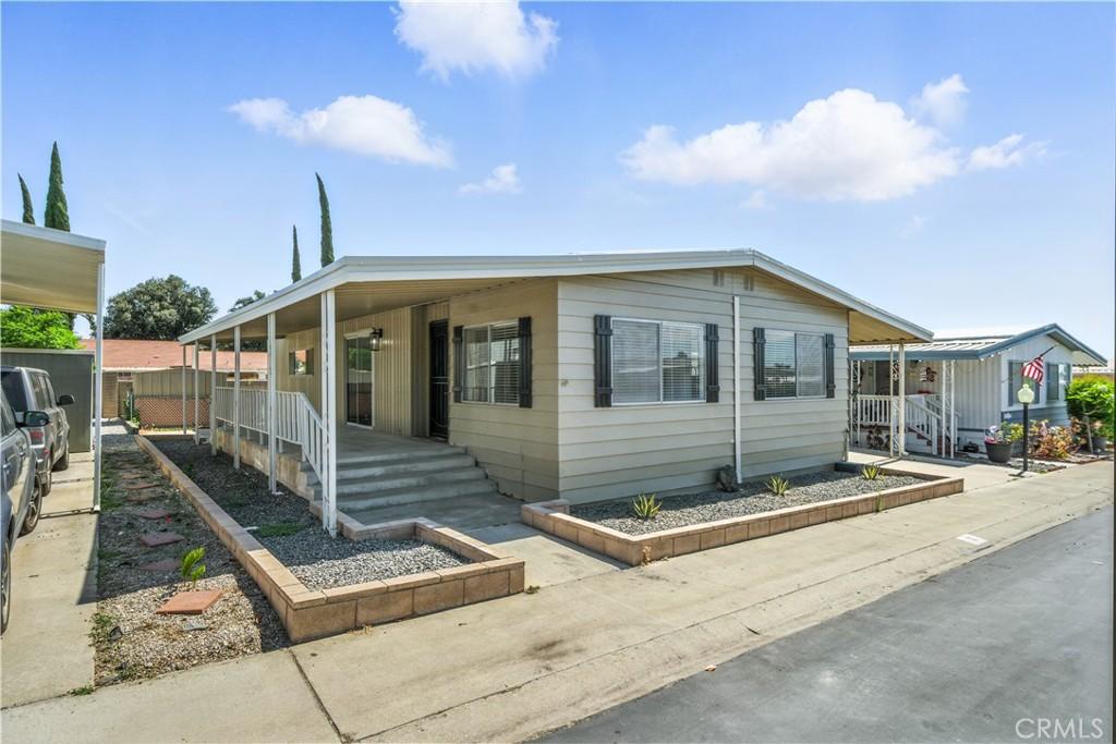 MLS #IG25143445 image #0