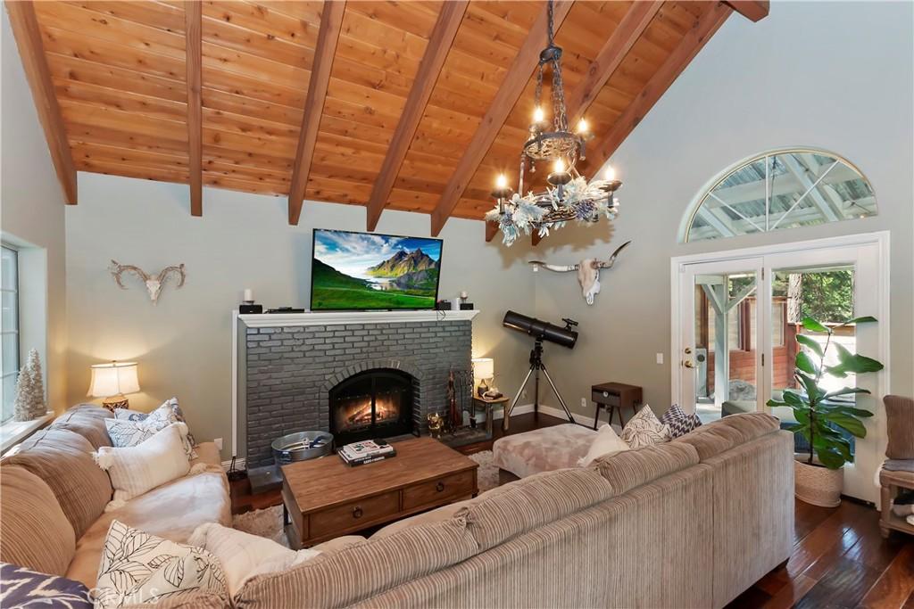 MLS #IG25163184 image #0