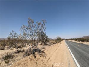 Landers APN 0631-061-65 Lot 8 Landers CA 92285 | MLS #IG25183418 45 MLS #IG25183418 image #0