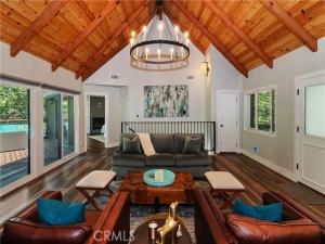 MLS #IG25189782 image #0