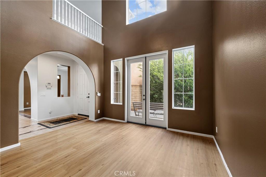 MLS #IG25192845 image #0