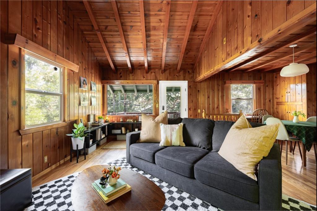 MLS #IG25219450 image #0