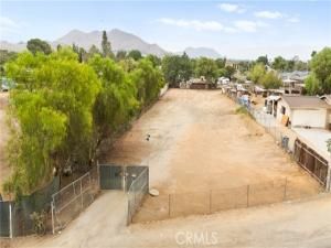 MLS #IG25238110 image #0