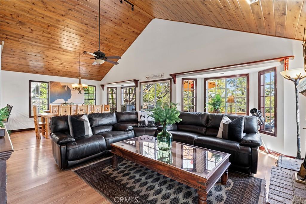 MLS #IG25242849 image #0