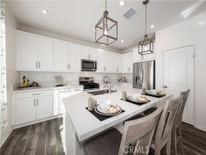 MLS #CV25226998 image #0