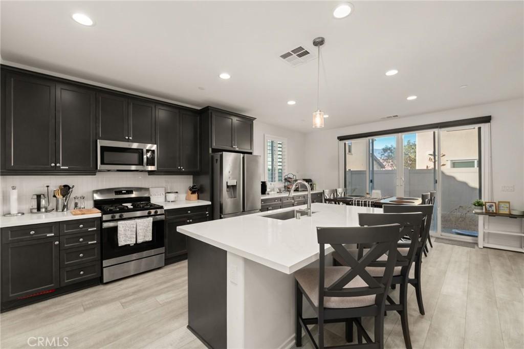 MLS #IG25261985 image #0