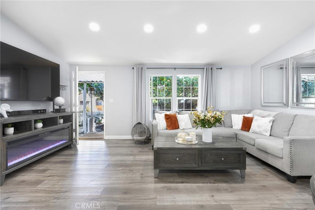 MLS #IG25264101 image #0