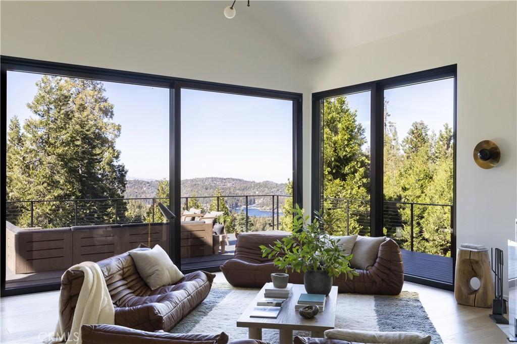 MLS #IG25265287 image #0