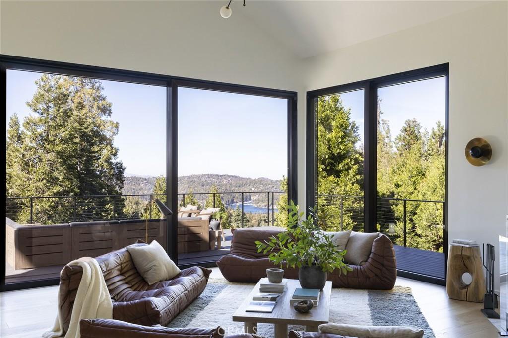 MLS #IG25265287 image #0