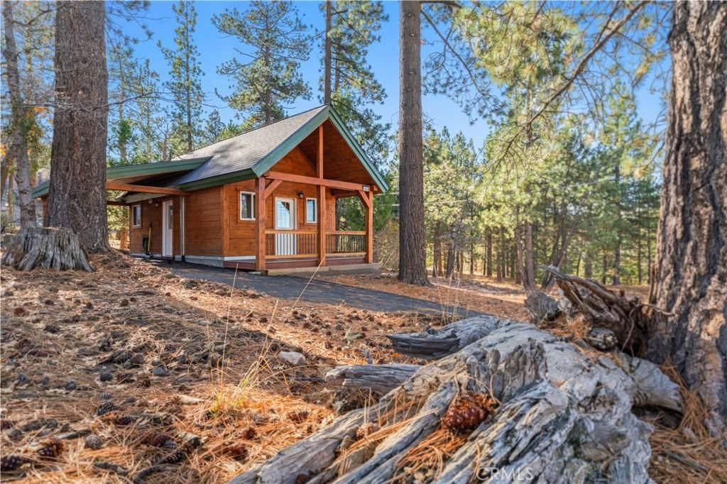 MLS #IG25268056 image #0