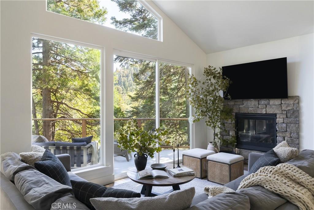 MLS #IG25276394 image #0