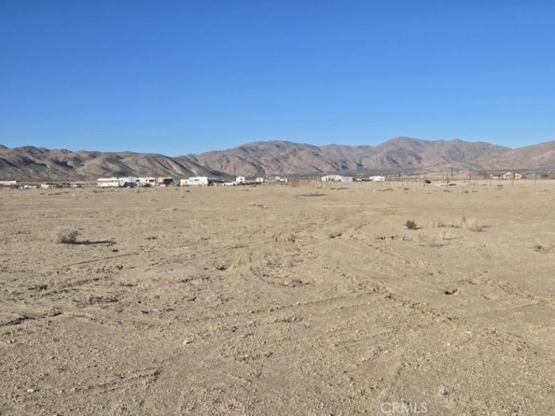 Bradford AV Lot 41 Lucerne Valley CA 92356 | MLS #IG25277520 41 MLS #IG25277520 image #0