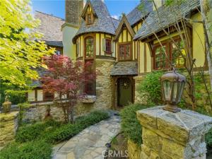 MLS #IG26116591 image #0