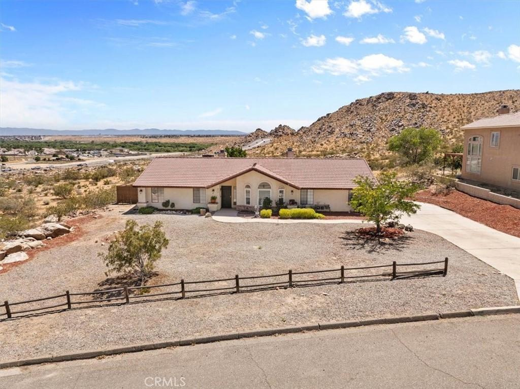15984 Tinta RD Apple Valley CA 92307 | MLS #IG26116679 45 MLS #IG26116679 image #0